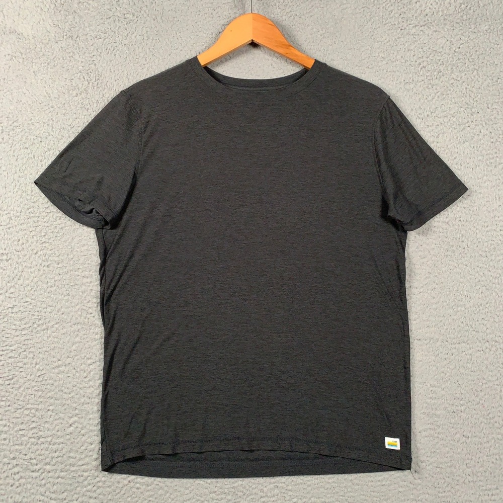 Vuori Strato Tech Tee Shirt Mens Large Charcoal Heather Grey Short Sleeve Active